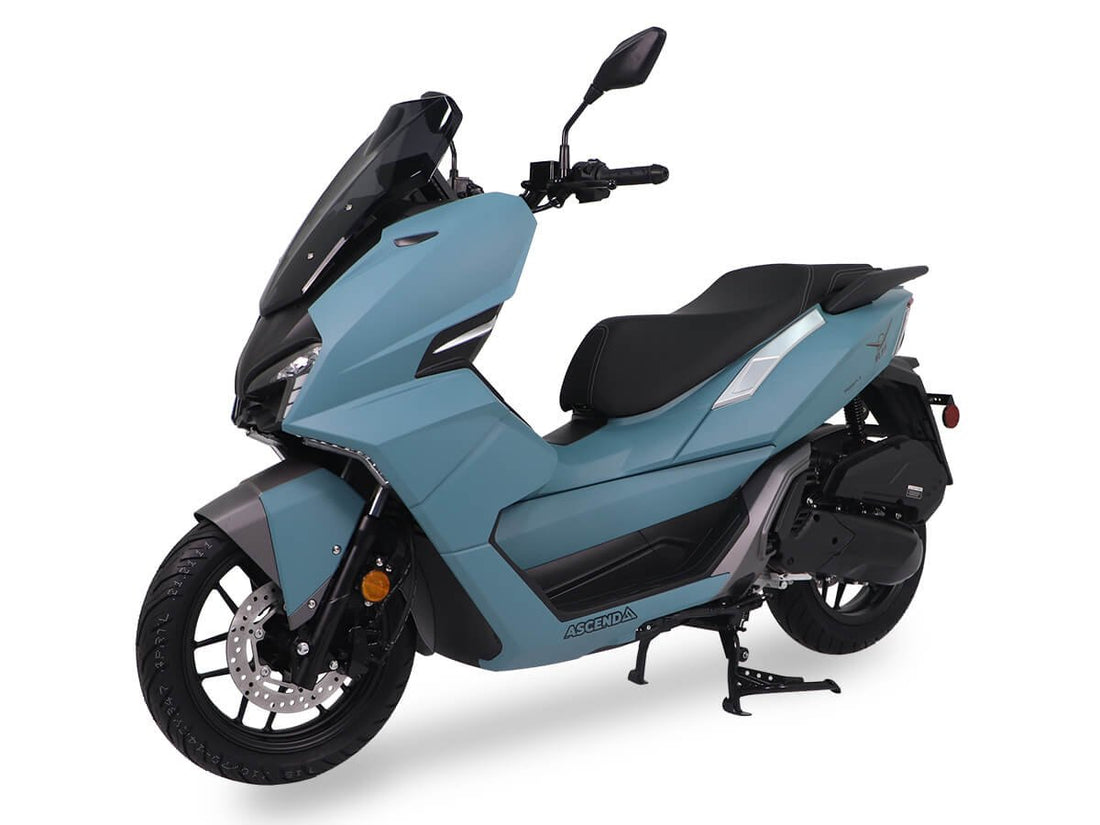 Ice Bear Vlad 200cc EFI (PMZ200-V) Ascend Scooter, Air-Cooled, CBS Brakes, Dual Shocks, 14″ Wheels, Belt Drive, Digital speedometer